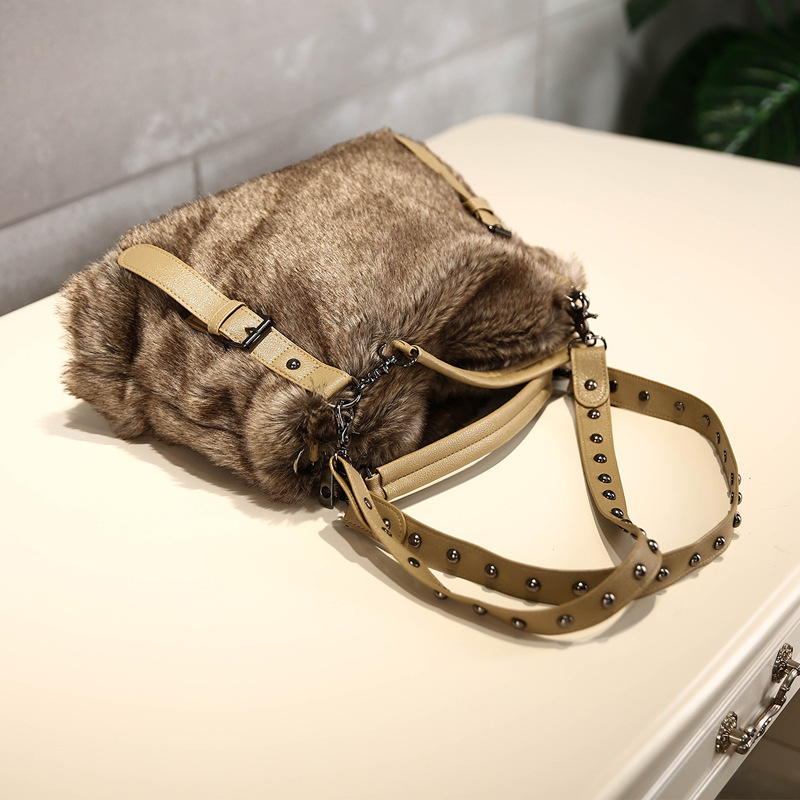 Women's bags autumn and winter new ladies shoulder bag fashion fur bag retro Korean style handbag versatile crossbody bag trendy_ipsvogv.com