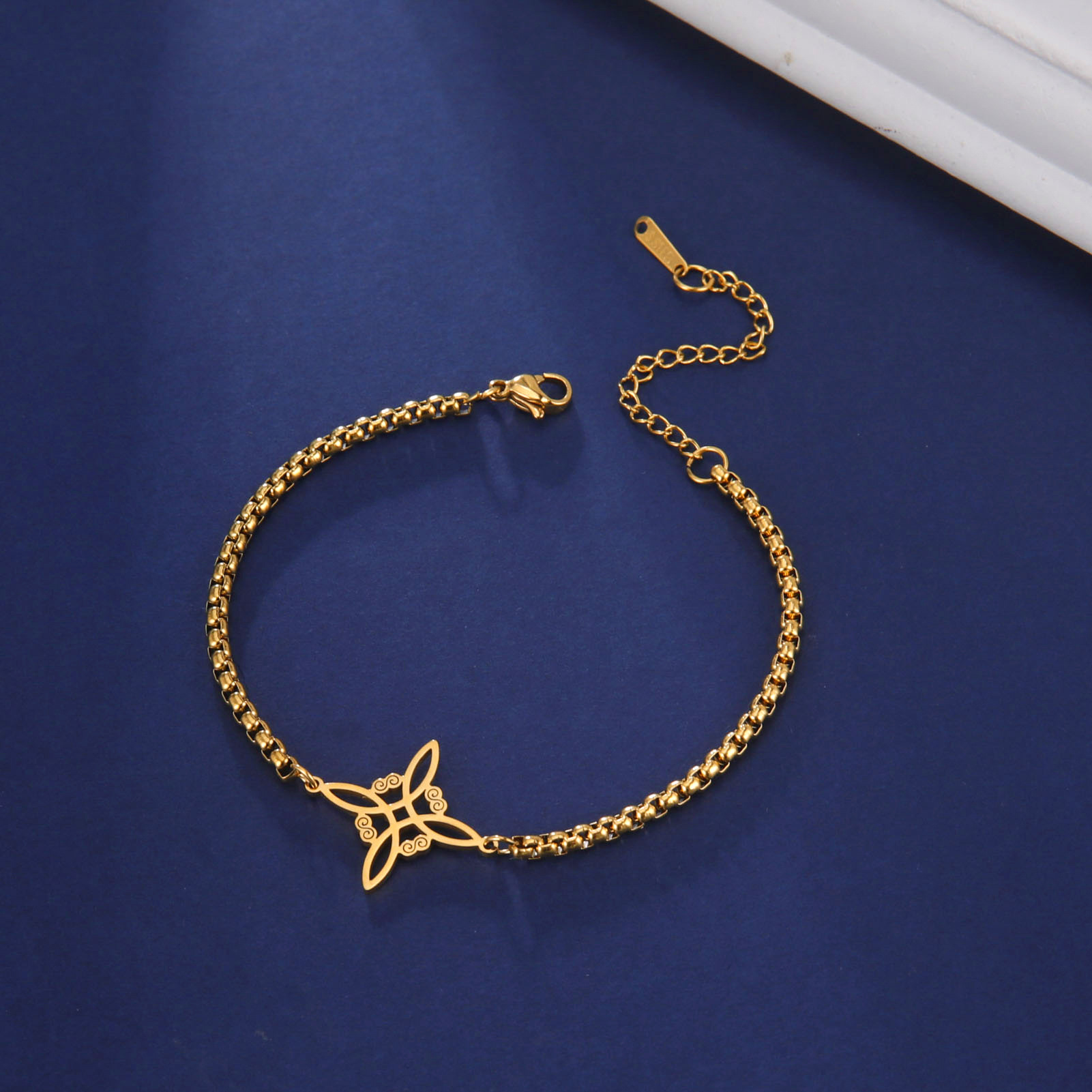Holiday, Daily Occasion Simple Style Classic Style Solid Color 304 Stainless Steel Bracelets In Bulk