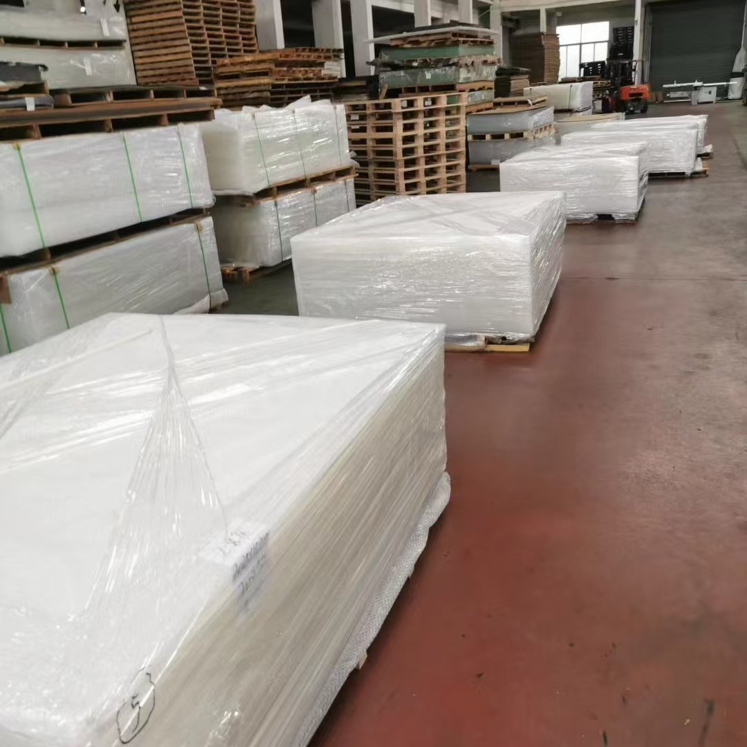 源头亚克力板高透明有机玻璃透光板隔板灯箱片厂家