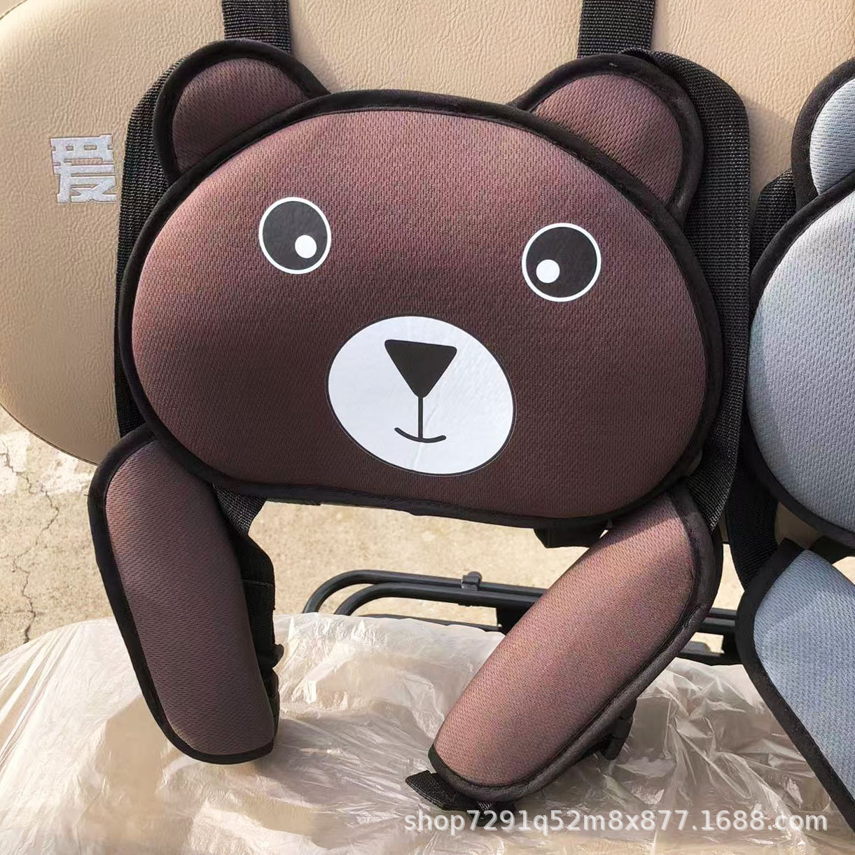 Bear electric motorcycle tricycle children's safety belt elderly scooter children's anti-fall seat with baby fixed protection