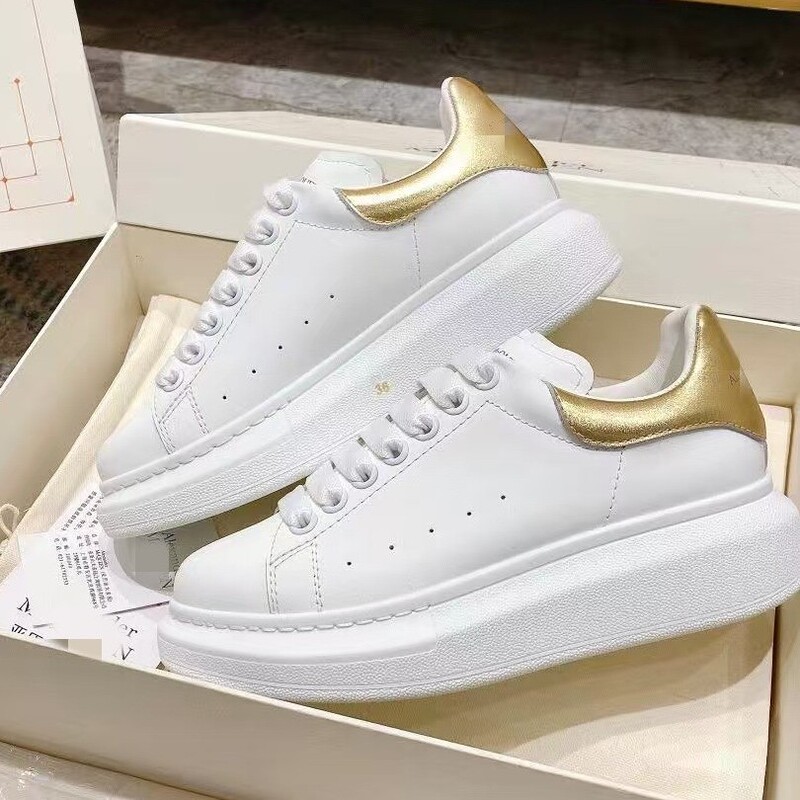 High-End Silk Thick-Soled Couple's Style European Versatile White Sneakers, Men's Version, Cowhide Leather Height-Increasing Casual Sports Shoes for Women