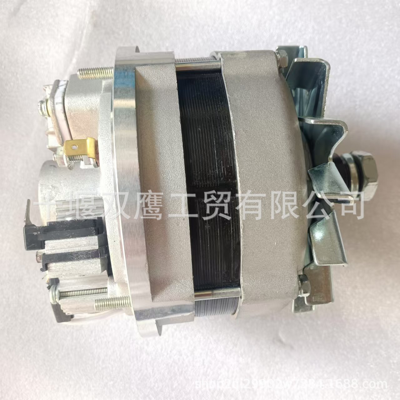 供应进口道依茨01183856 交流发电机28V 40A