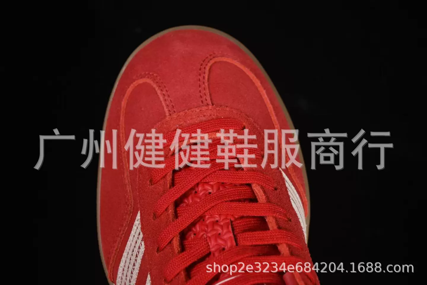 Всесезонные кроссовки Adidas для мужчин и женщин с площадкой, обувь Jianjian Guangzhou кампус клубника медведь красно-белый, плоская замена Maillard