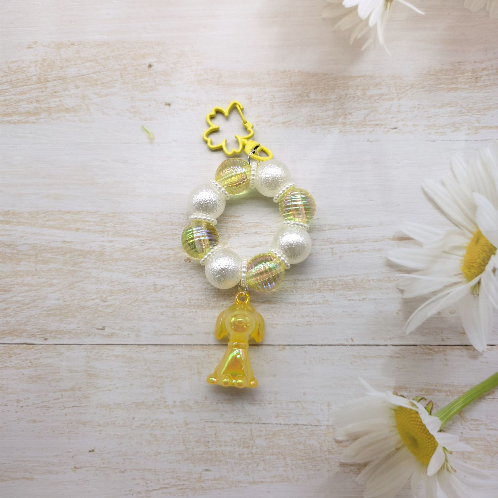 2023 nueva ronda de cadena de cuentas llavero colgante cadena de teléfono móvil colorido fresco perla luminosa color sólido accesorios auricular