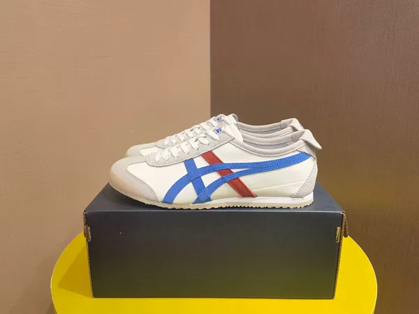 White/blue-leather