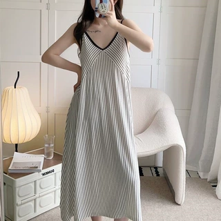 300斤胖MM夏季薄款条纹显瘦吊带睡裙女宽松大码长款甜美外穿睡衣