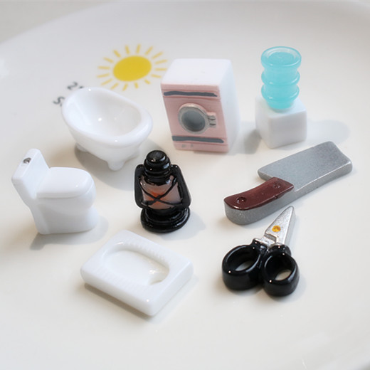 DIY resin accessories bathroom toilet lighthouse mobile phone shell decorative micro landscape ornaments key chain pendant material