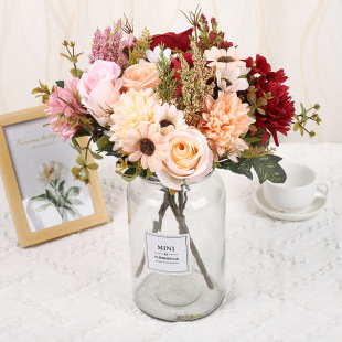 European Romantic Hand-Held Roses, Simulated Rose Bouquets, Simulated Flowers, Wedding Bride's Hand-Held Flowers with Living Room Decorations