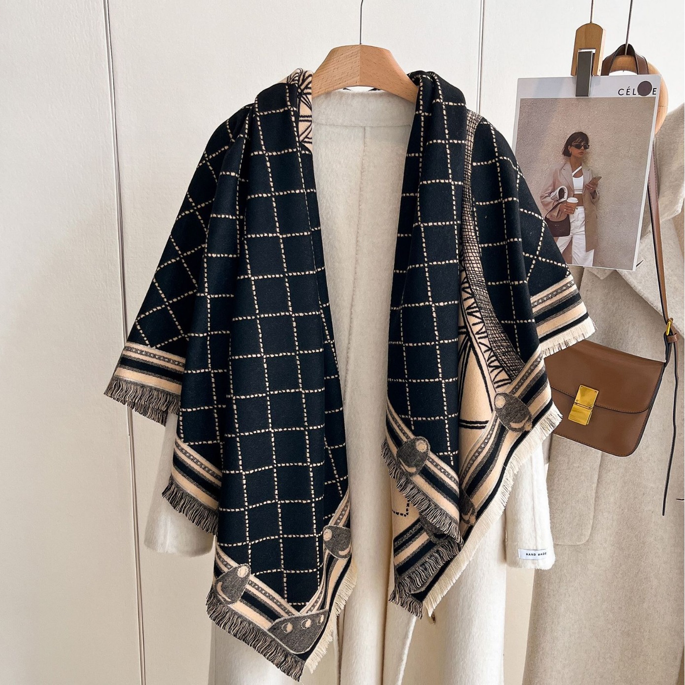 Nueva bufandas coreanas de otoño y invierno caliente simple de doble cara imitación de cachemira toallas de moda para mujeres