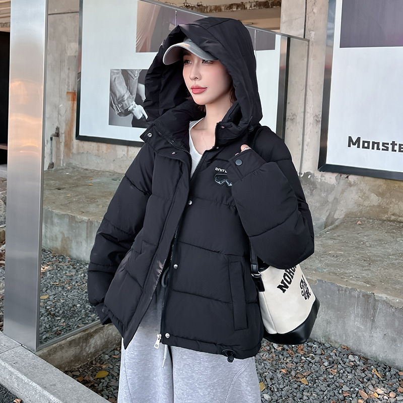 Ropa de algodón para mujeres otoño y invierno 2025 nuevo estilo de estilo universitario corto suelto y grueso vestido de pan vestido de algodón de color caramelo chaqueta de algodón image 4