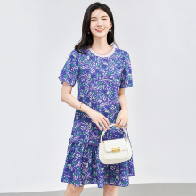 2423409-法式时尚碎花裙子轻奢品质感时髦洋气休闲显瘦雪纺连衣裙