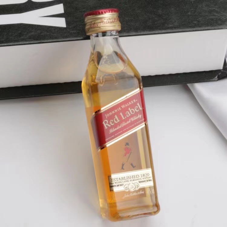 洋酒 英国原装小酒版 红牌威士忌红方50ml  塑料瓶