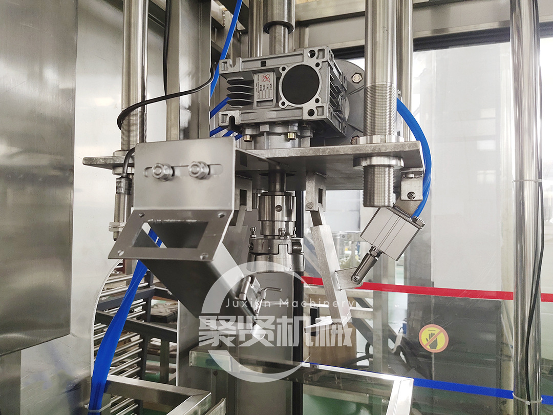 一次性桶装水灌装设备3-15L大桶水生产线