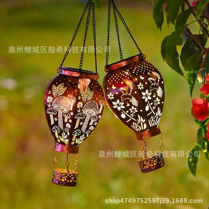 Cross-border solar-powered hot air balloon iron art hanging lights, garden hot air balloon hanging lights, outdoor courtyard decoration, hollow projection lights