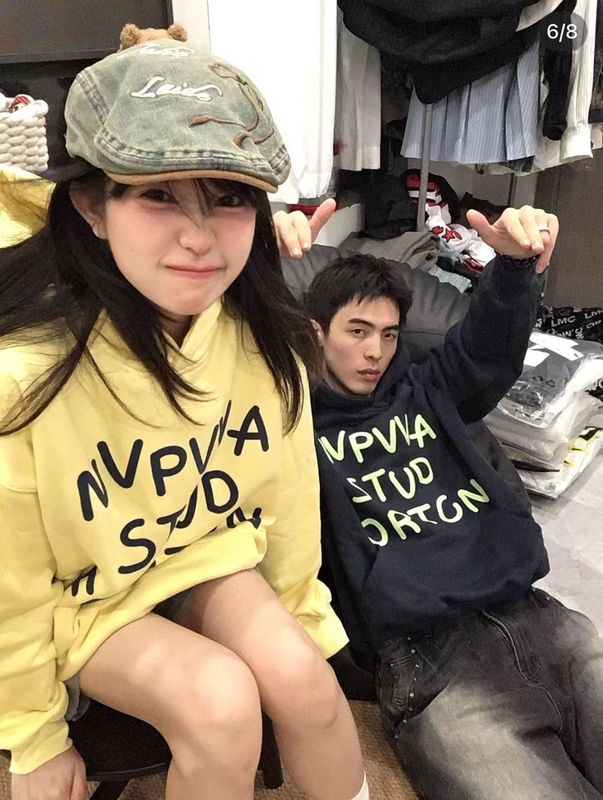 高质量情侣装卫衣秋冬款2025新款网红小众潮牌超火韩系不一样连帽|undefined