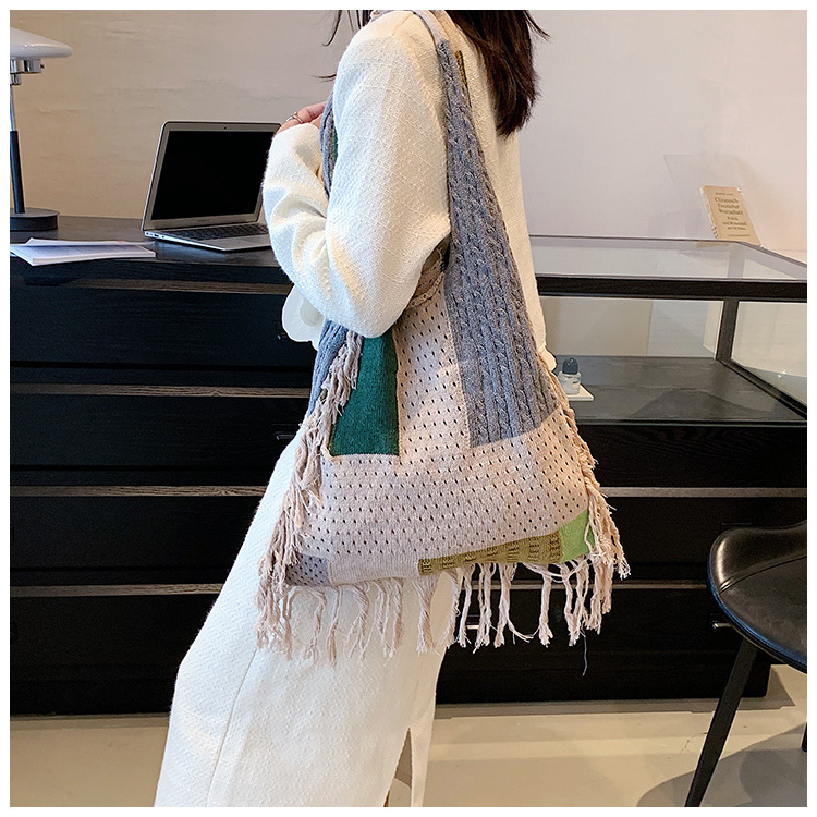 Women's Large Braid Color Block Vintage Style Zipper Underarm Bag display picture 2