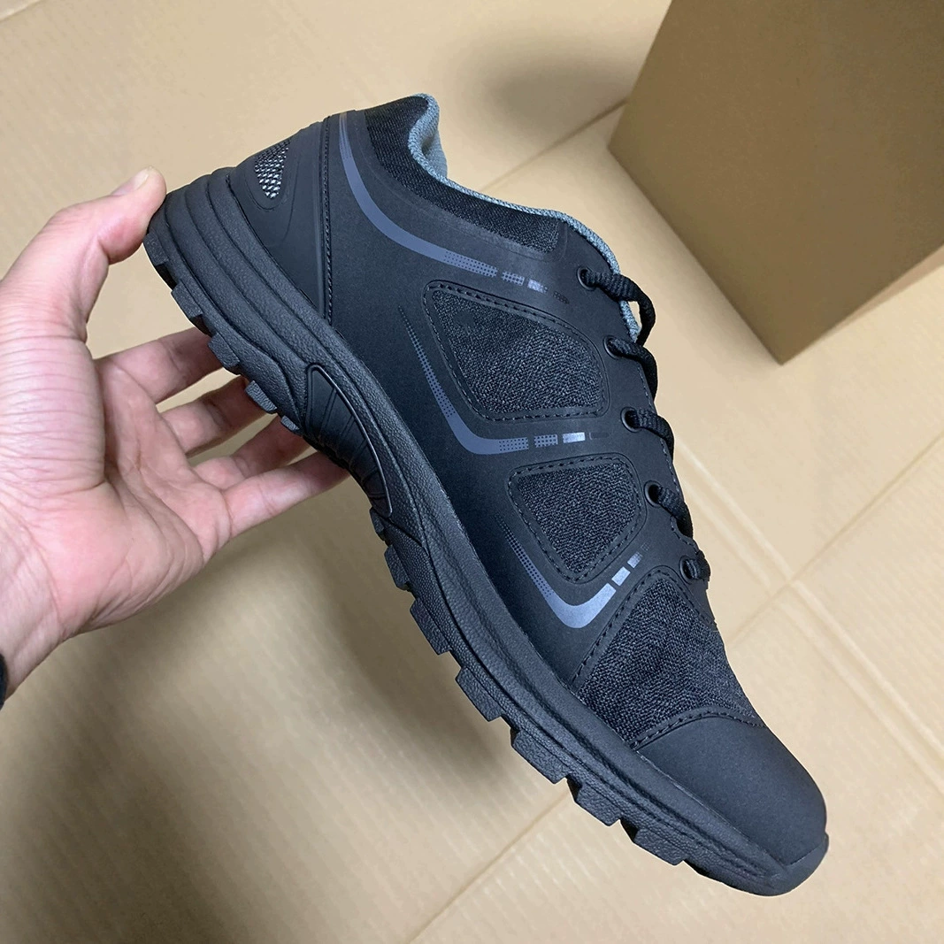 Sports shoes, wholesale