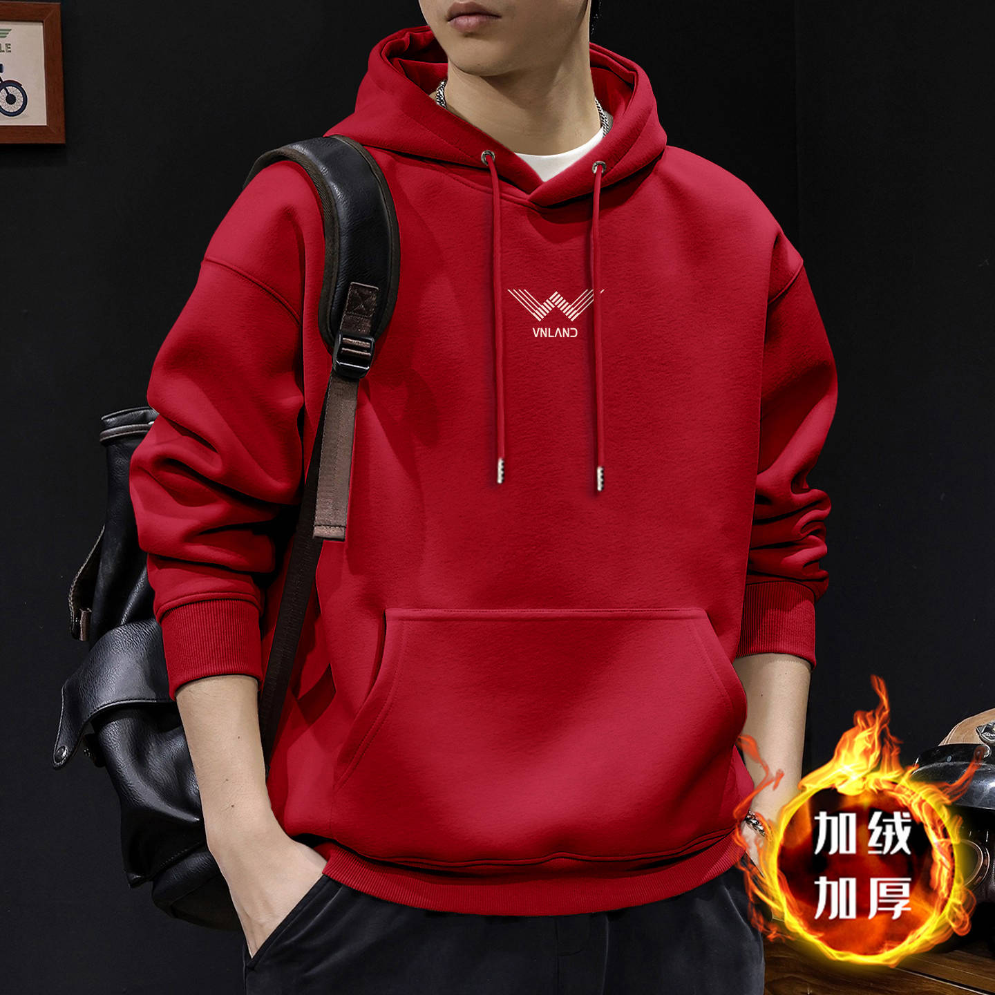 Gran chaqueta roja con capuzas con veludo - 782