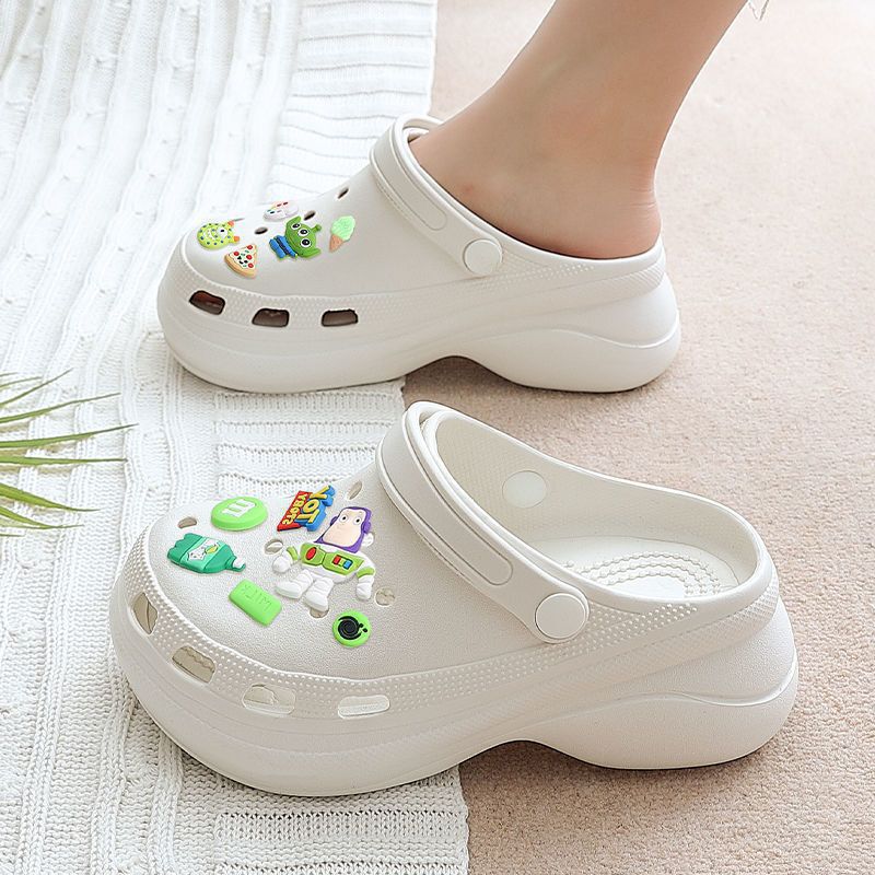 2026 New Style Women's Clogs, Non-Slip Thick-Soled Shoes with a Cushioned Feel, Height-Increasing Sandals, High-Heeled Closed-Toe Student Beach Shoes for Outdoor Wear 2026 New Style Women's Clogs, Non-Slip Thick-Soled Shoes with a Cushioned Feel, Height-Increasing Sandals, High-Heeled Closed-Toe Student Beach Shoes for Outdoor Wear