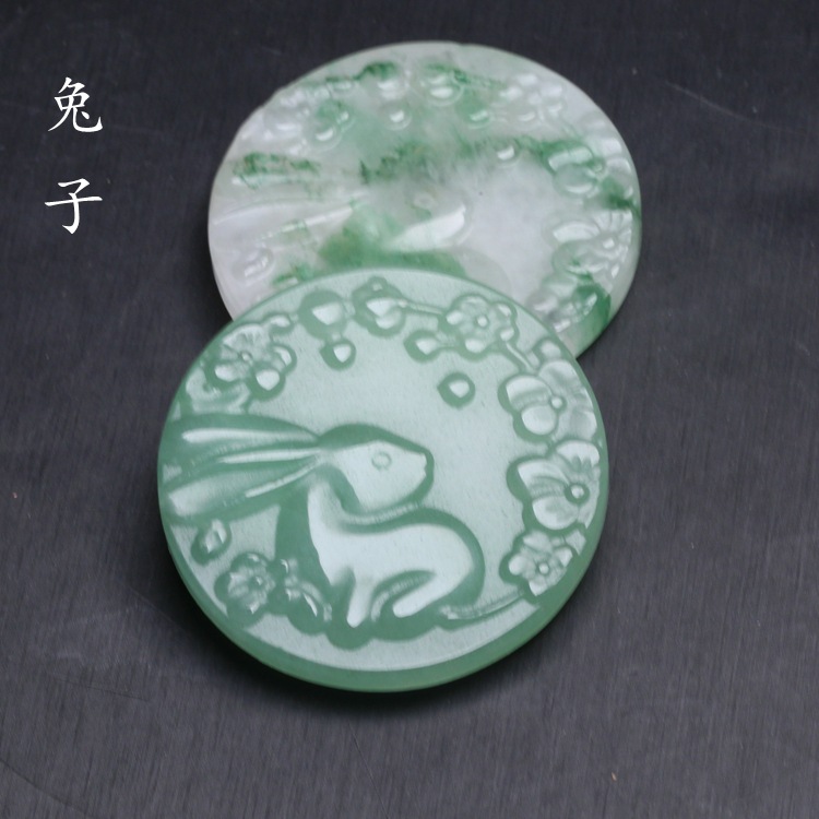 45mm天然非洲翠东陵玉兔子吊坠玉牌 DIY毛衣链璎珞配饰