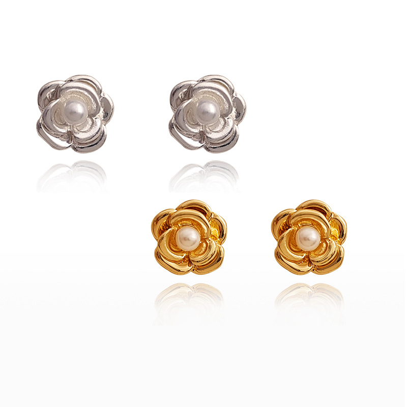 1 Pair Simple Style Flower Plating Alloy Ear Studs display picture 1