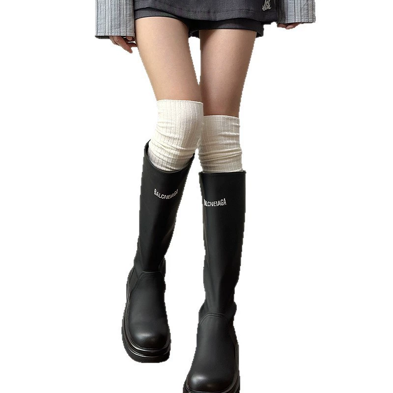 Japanese high quality summer colored white knee socks, fitted