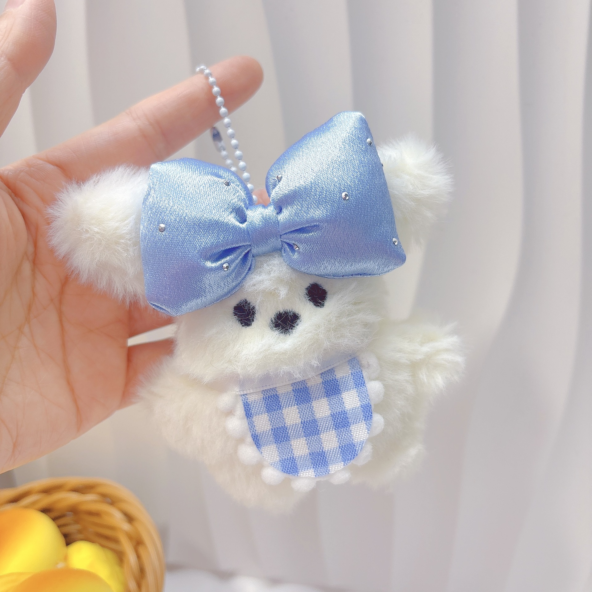 파란색 비행 토끼