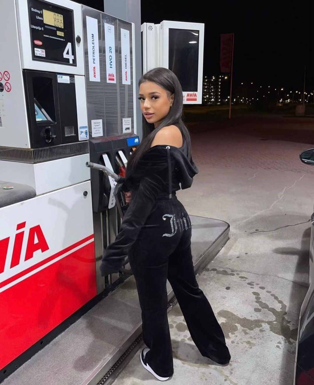 314369078_10159578353964064_37