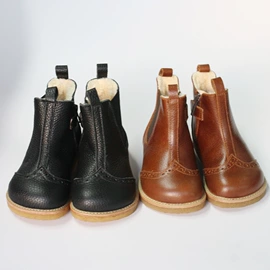 童皮鞋;童凉鞋;童皮靴