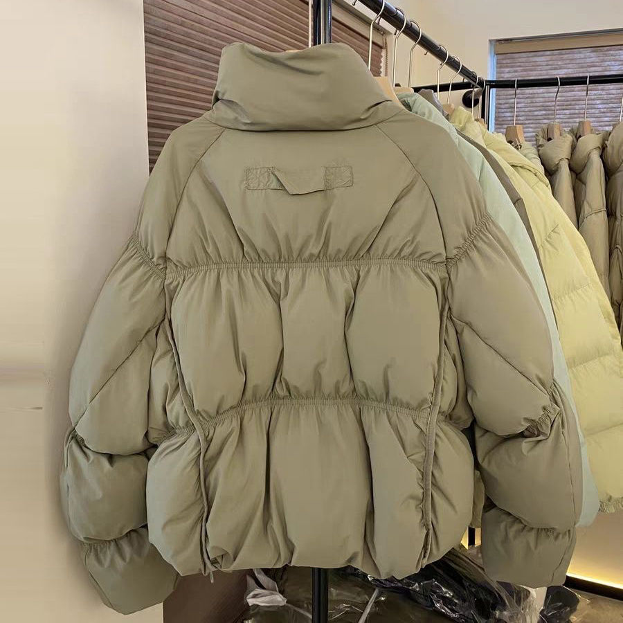 %面包服短款羽绒服女褶皱小众直销冬季韩版白鸭绒立领新款设计工