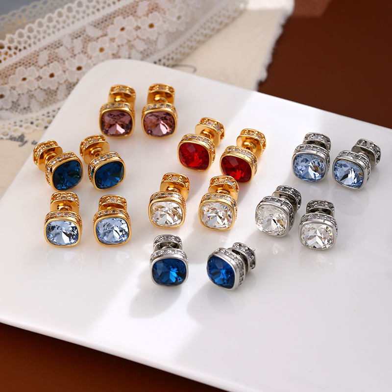 리얼 골드 전기 도금 크리스탈 귀걸이 틈새 시장 절묘한 빛 럭셔리 하이 엔드 실버 바늘 레드 한국 귀걸이 디자인 여성용