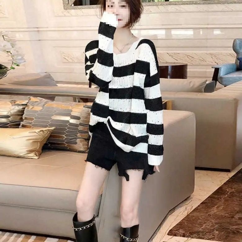 斤加大码洋气镂空针织衫夏天薄款遮肉轻薄胖夏季条纹毛衣女
