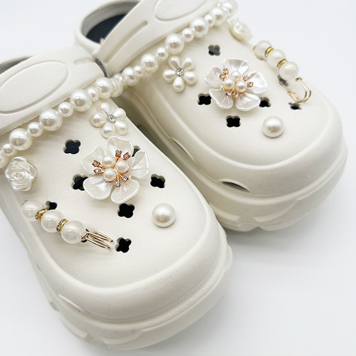 Croc shoes accessories decoration retro metal jewelry shoe flowers removable decorative three-dimensional diy pearl shoe buckle accessories