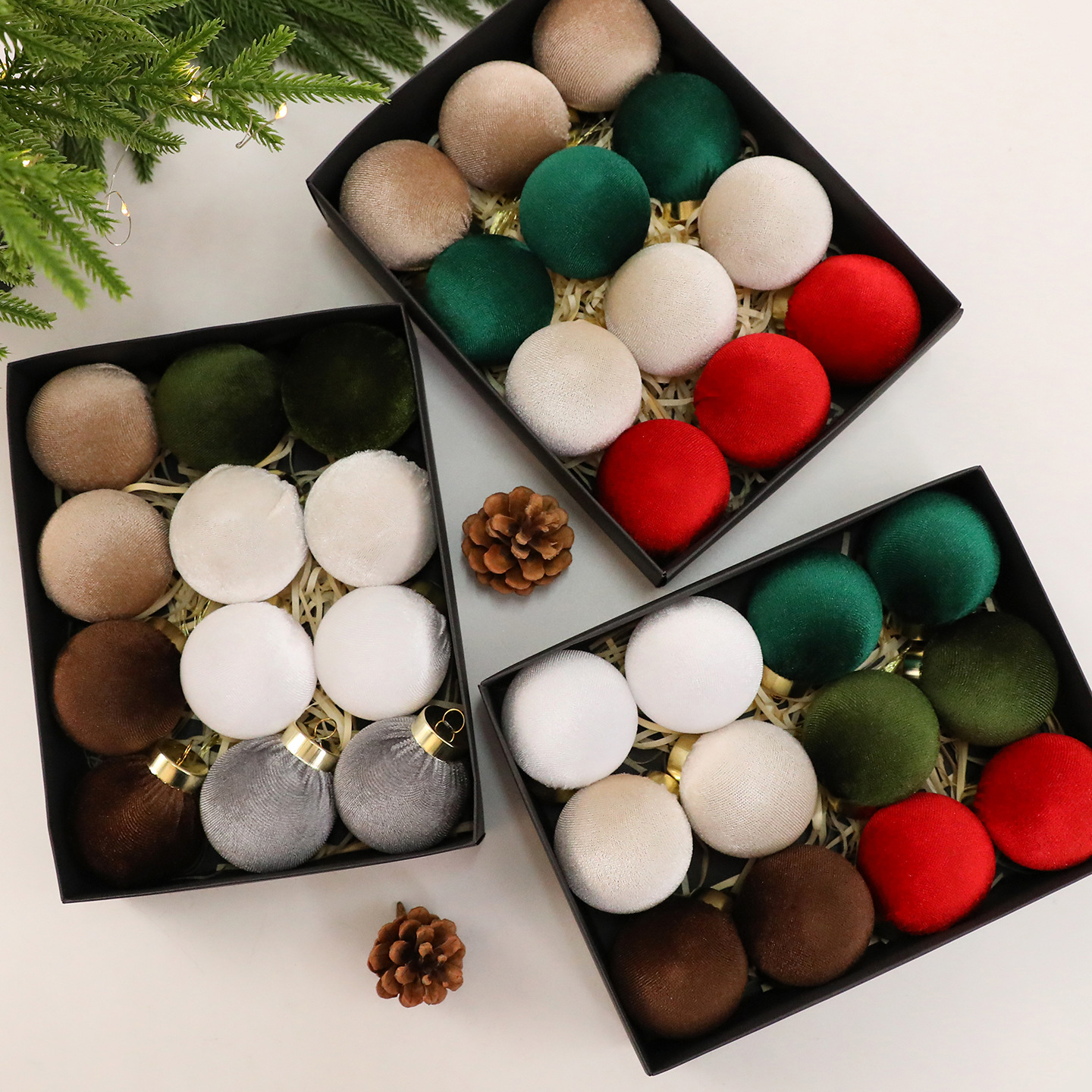 Amazon estilo caliente 6cm/12PCS bola de tela decoración de bolas de Navidad decoración decoración de Navidad spot al por mayor