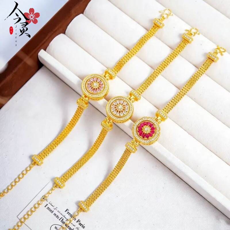 Gold shop-style sand gold scroll pattern enamel fortune compass bracelet, new Chinese style retro high-end bracelet Gold shop-style sand gold scroll pattern enamel fortune compass bracelet, new Chinese style retro high-end bracelet