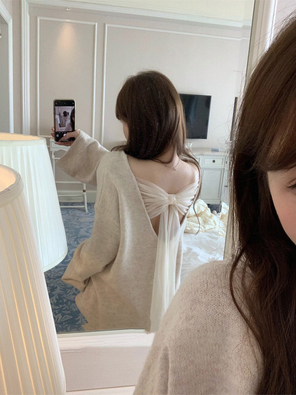 【背影杀】2025露背蝴蝶结外穿针织毛衣女秋冬慵懒风宽松上衣|undefined