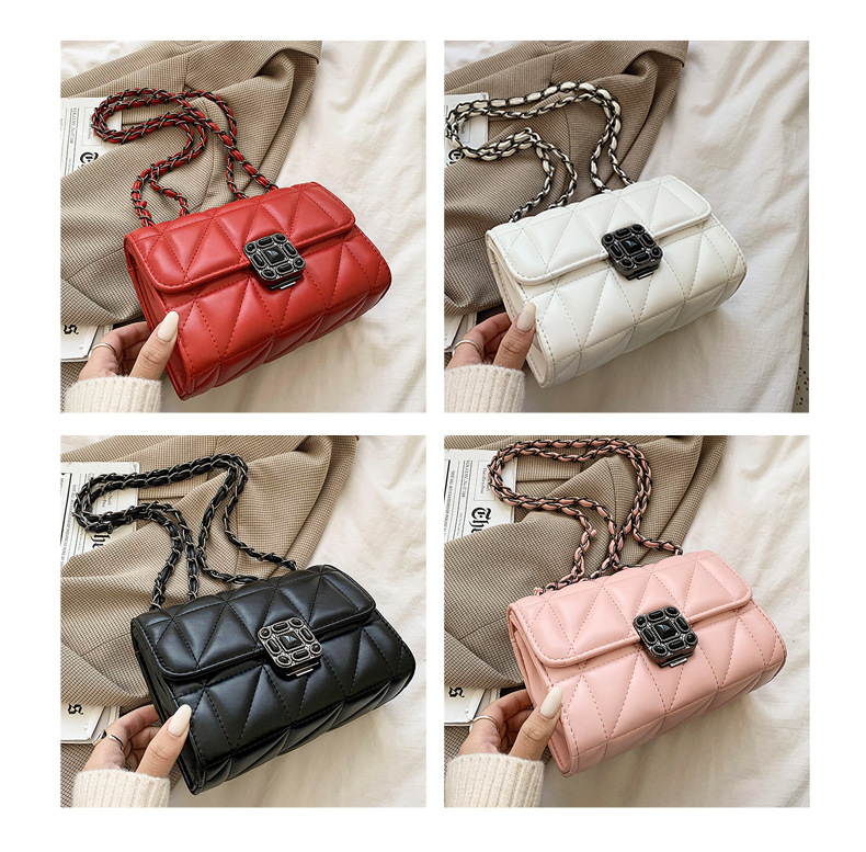 Sac à bandoulière incliné pour femme avec chaîne à carreaux en diamant 2024_voghion.com