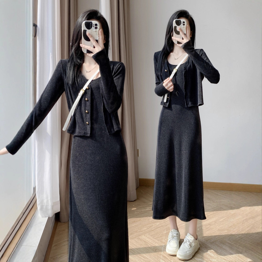 套装女2025秋季新款慵懒风修身短款开衫气质中长款针织吊带连衣裙