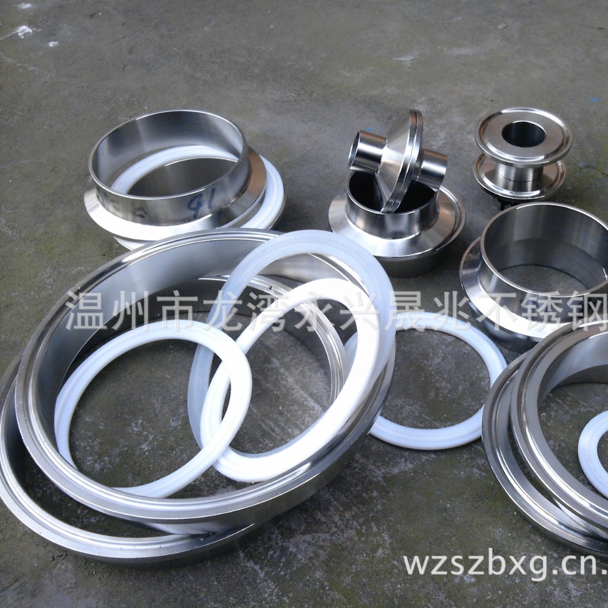 四氟垫片 四氟垫    卫生级四氟垫    卡箍式卫生垫片