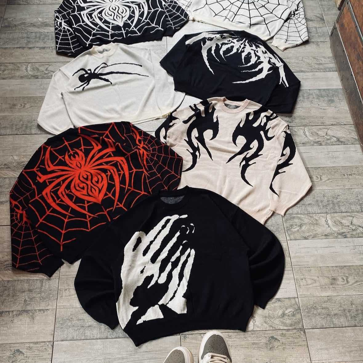 Suéter de Hombre Estilo Gótico Oscuro con Diseño de Telaraña, Estilo Europeo y Americano, Holgado, Cuello Redondo