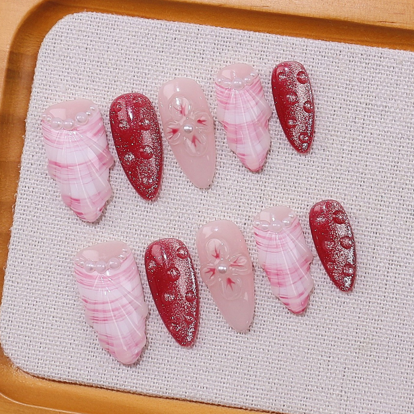 [Colección de manicuras talladas] comercio exterior transfronterizo exclusivamente para usar a mano puro parche de uñas falsas de almendras de estilo europeo y americano