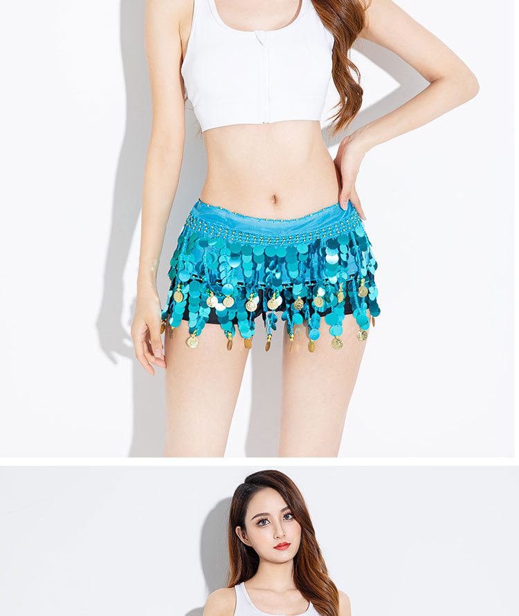 Halloween hastánc, flitterek, láncok, réz gongérmék, táncbemutatók, előadói jelmezek, csípősálak és_voghion.com