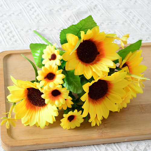 Simulated multi-head sunflower bouquet Home wedding hotel decoration sunflower sun chrysanthemum simulated bouquet wholesale