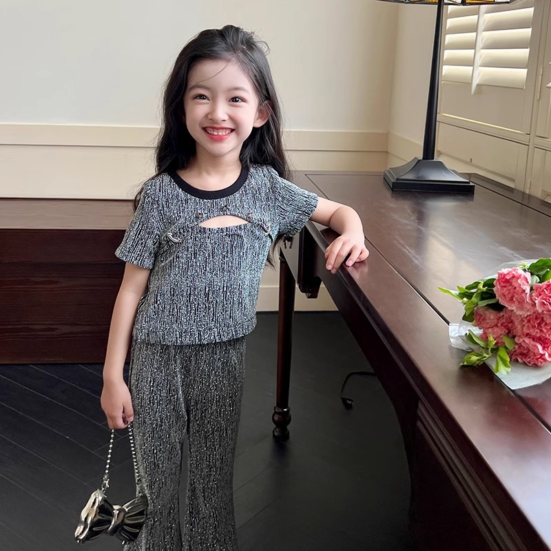 2024 kleidung Koreanische Ausgabe Modische Western Stil Sommer Neue Kollektion kinder Mädchen Bell-Bottom-Hose Zwei_voghion.com