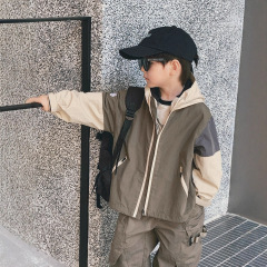 男童连帽外套春秋儿童帅气夹克冲锋衣2025新款户外衣服宝宝上衣潮