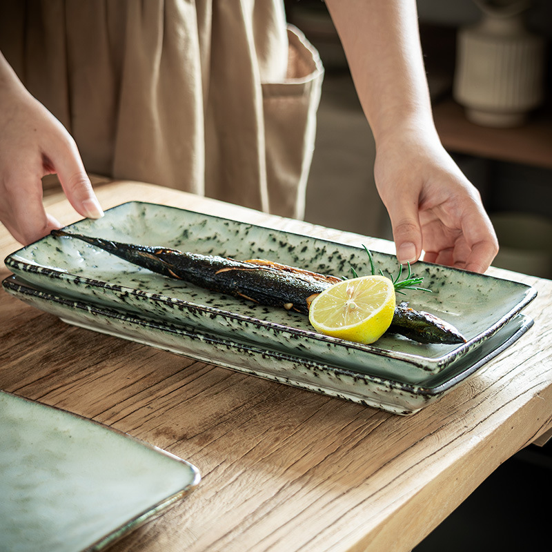 Placa cuadrada retro especial Placa de cerámica china placa occidental Placa de postre placa oscilante hogar plato de pescado al vapor plato de sushi