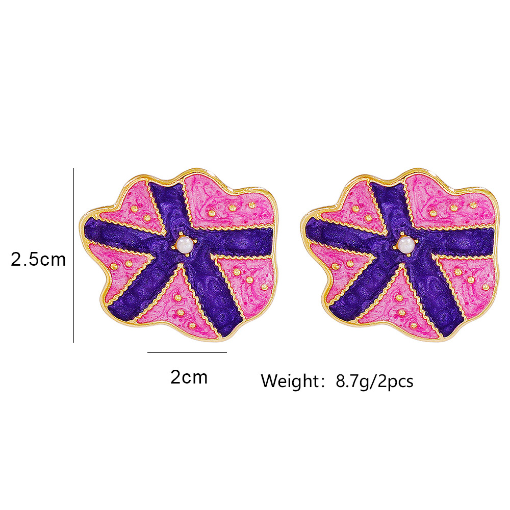 New Fashion Creative Lotus Leaf Shape Pink Dripping Cute Alloy Earrings display picture 1