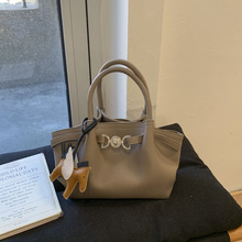 �߼���С������Ů2026�¿���ٴ�͹�б����n�汬������ˮͰ��