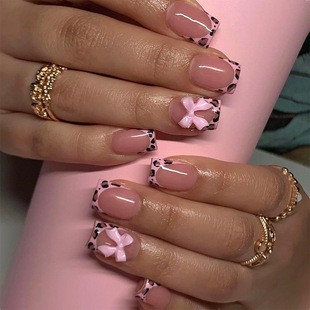 Short bright face Europe and the United States cross-border foreign trade pink leopard contrast color bow wearing armor false nails removable 24 pieces