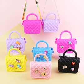 零钱包;钥匙扣;绕线器